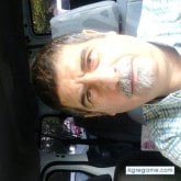 Encuentra Hombres Solteros en Betanzos