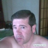 Encuentra Hombres solteros en Lucena