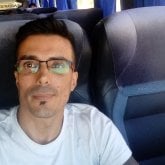 Empleado. Mujeres que quieren pasarla