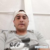 Busco: MujerMe defino: Soltero