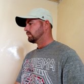 Operador. Busco mujer la edad no