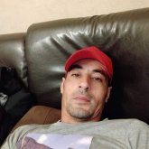 Busco pareja. Mujeres para lo que surja.