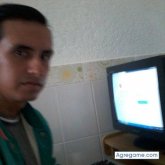 Chatear con el_guapo18 de Montero