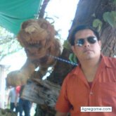 Encuentra Hombres solteros en Santa María Jalapa Del Marqués