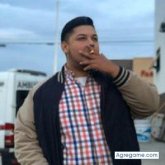 Busco pareja. Mujeres. Hombre. Bailar.