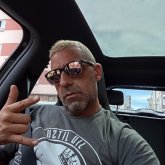 Borreguett chico soltero en Sueca