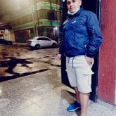 Ingeniero. Busco ligar. Mujeres.