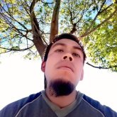 Conocer mujeres. Soltero bajito y del