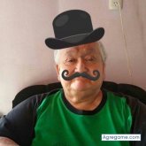 Encuentra Hombres solteros en Hernando