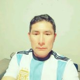 Una mujer 20 a 30 trigueña. Soltero