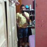 Albañil. Busco chica para escribir si