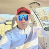 Trabajador. Busco pareja. Amistades por