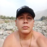 Operario. Nuevas amistades, oh algo.