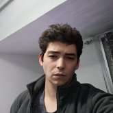 Empleado. Pasar buenos ratos.. Busco