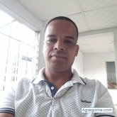 Alfredro chico separado en Algarrobo