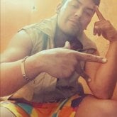 Solo se tu misma.. Atento. Alegre.