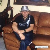 Linareslazaro2005 chico soltero en Albany