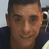 Busco ligar. Buen chico. Que me la