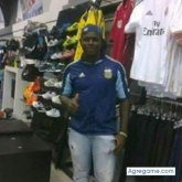 elbombom123 chico soltero en Quito