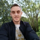 Trabajador. Mujeres cerca de mi. Me