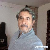 Encuentra Hombres solteros en Huanímaro