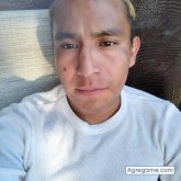 Nicko210, Chico de Canoga Park para Chicos en Agregame.