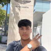 Busco ligar. +56952107665 escríbanme