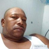 Comerciante. Busco pareja. Mujeres de 25