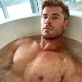 Busco alguien que aprecie. Hola