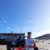 Estudiante. Estoy buscando mujeres. Solo