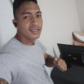 Empleado. Busco pareja. Mujeres 20 a 33.