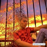 Busco ligar. Chica que le gusta