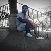 Busco conocer gente. La música
La