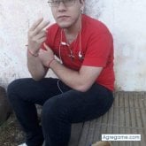 Encuentra Hombres solteros en Lavalle