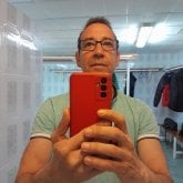 Busco gente y haber que surge. Me gusta