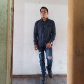 D7nielS7nchez chico separado en Loja