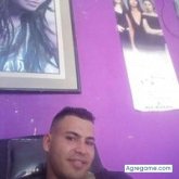 Mujer. Un chico humild y cincero . Mmm