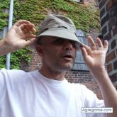 Pabster chico viudo en Madrid