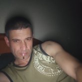 Busco ligar. Alguien interesante que me