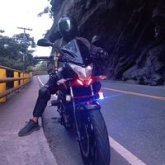 Trabajando. Busco ligar. Descomplicado