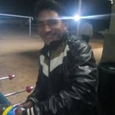 Mujeres de 25 a30 sños lindas en suser.