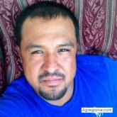 Encuentra Hombres solteros en Forest Park