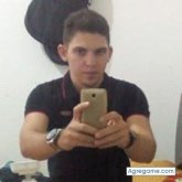 Busco pareja. Mujeres. Extrovertido.