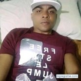 Busco pareja. Una relación. Soy muy