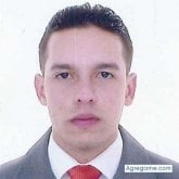 Encuentra Hombres solteros en El Rosal