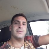 Busco ligar. Mujeres. Sencillo.