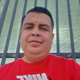 Busco pareja. Mujeres. Sociable