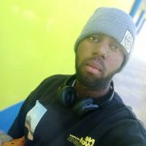 Estudiante. Busco pareja. Estoy buscando