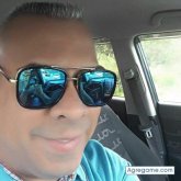 Encuentra Hombres solteros en Coamo