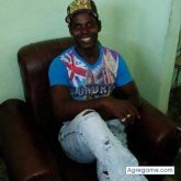 54353186 chico soltero en Aguada De Pasajeros